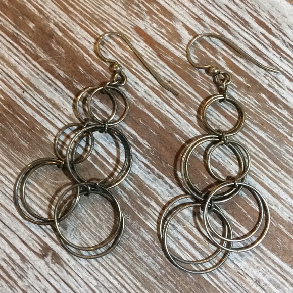 Vintage Pair of Pierced Dangling Earrings - Picture 2 of 2